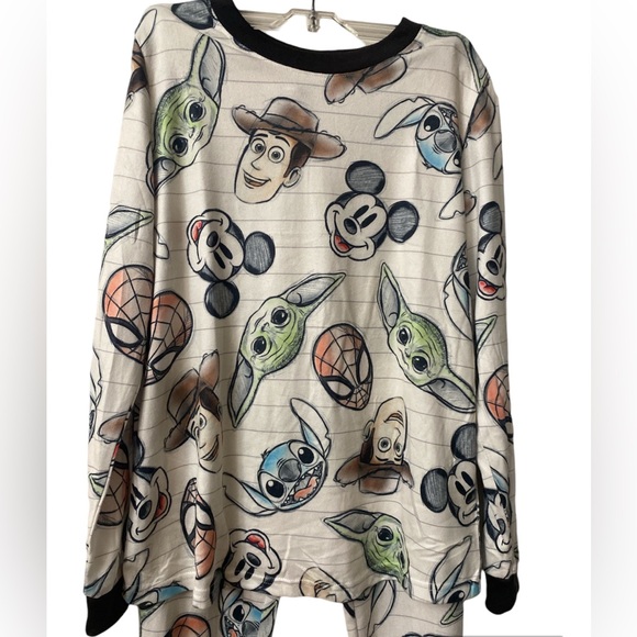 Disney PJ Set - Picture 4 of 9